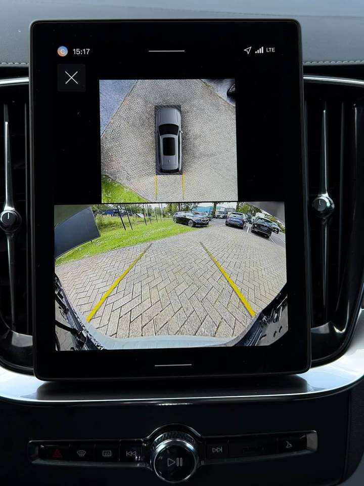 Volvo XC90 T8 PHEV PLUS DARK 7-ZIT HARMAN KARDON MEMORY SEATS APPLE CARPLAY — foto 18 van 20
