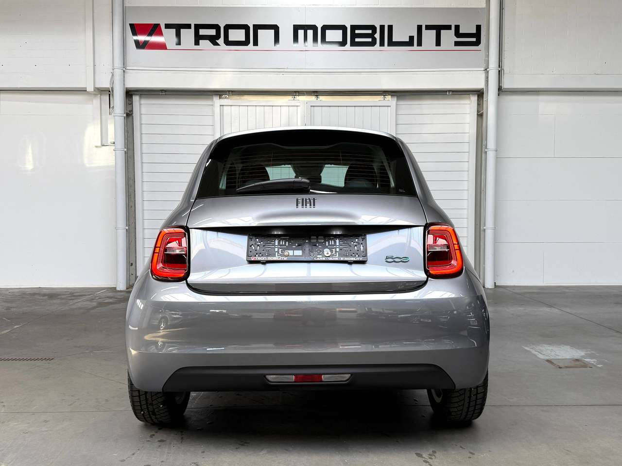 Fiat 500e Icon 24kWh BAT SoH 94% DAB*NAVI*CARPLAY*CC*LANEASS*AAC — foto 5 van 25
