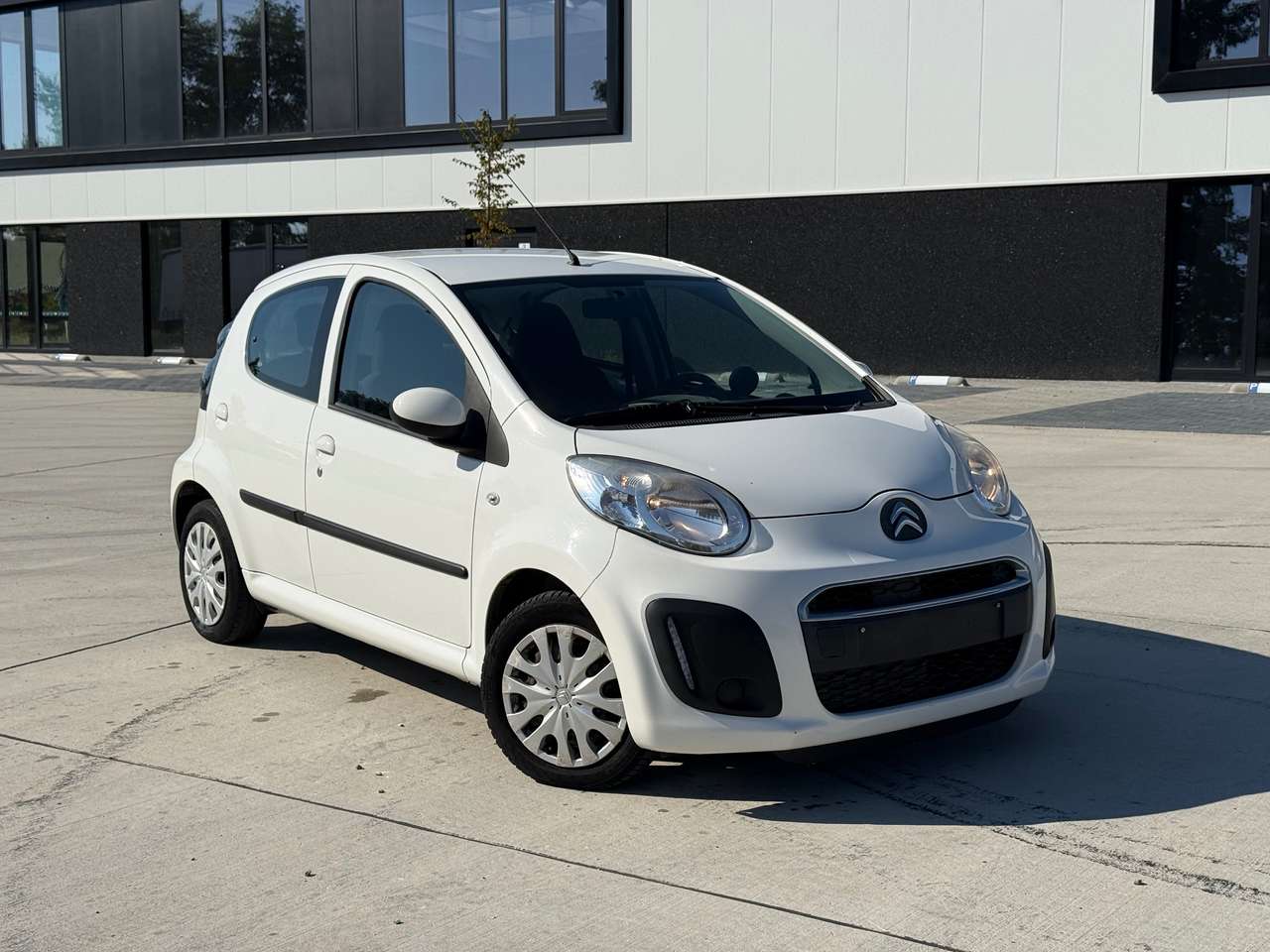 Citroen C1 C1 1.0i Attraction — foto 3 van 12