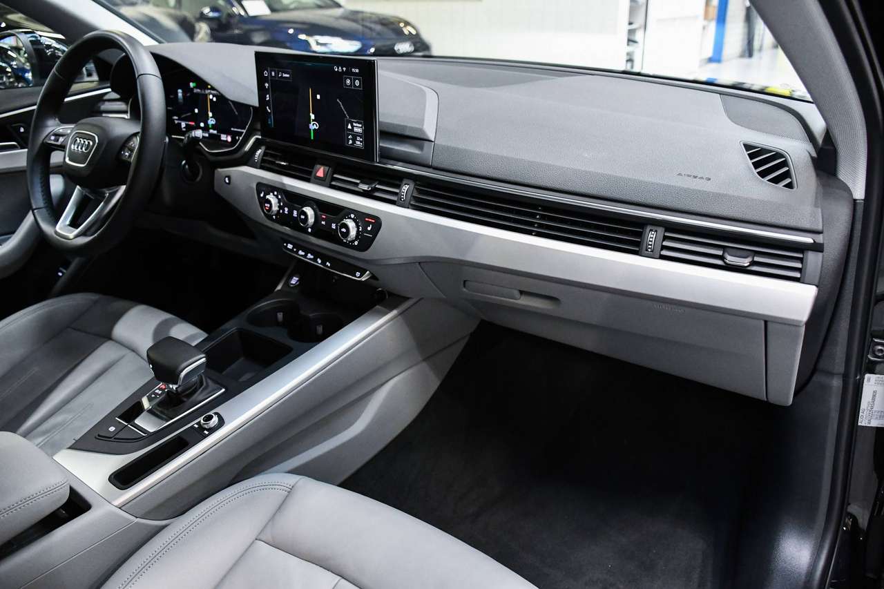 Audi A4 A4 Avant 35 TFSI S-Line S tronic - NAVIGATIE / CAMERA / SMARTLINK / ACC / BLIS / PDC — foto 7 van 22