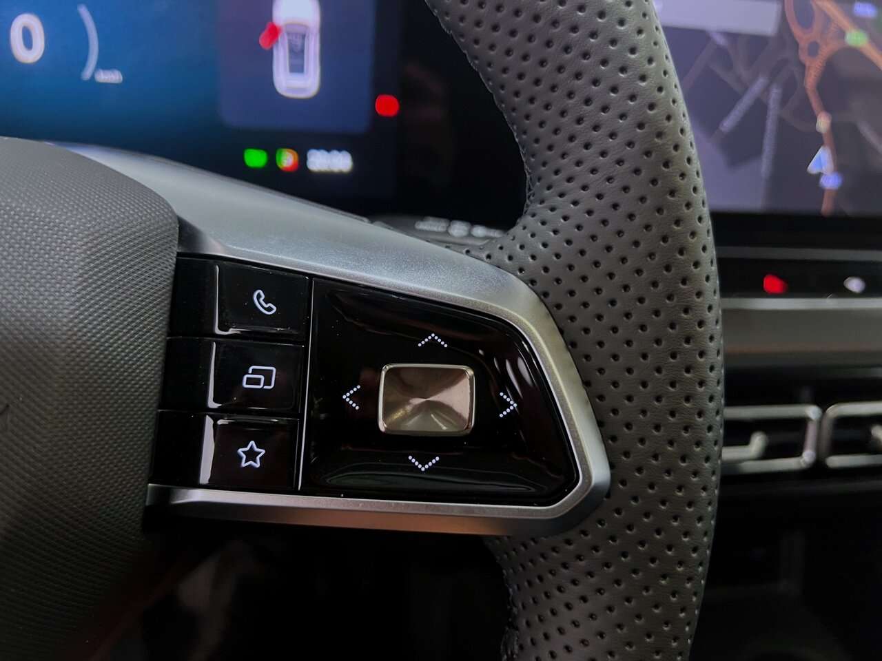 MG HS Hybrid+ 1.5 LEDER/NAVI/LED / 360° — foto 17 van 23