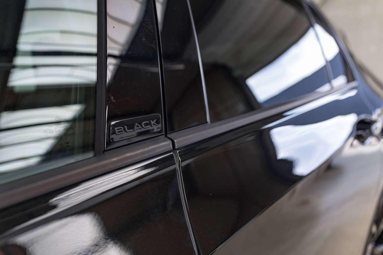 Volkswagen Golf R 4-MOTION|BLACK EDITION|AKRAPOVIC|PANO|ALCANTARA|ZETELVERW.|SFEERVERL.|IQLIGHTS|GARANTIE|ACC|LA|CAMERA| — foto 10 van 25