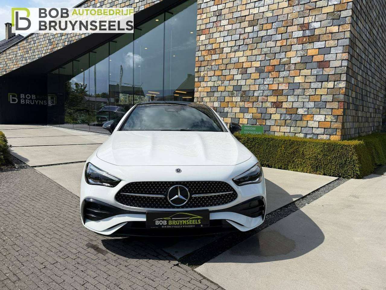 Mercedes-Benz CLE 180 Amg Line | Nightpakket | Panodak | 360°camera | Distronic | Memoryzetels — foto 3 van 23