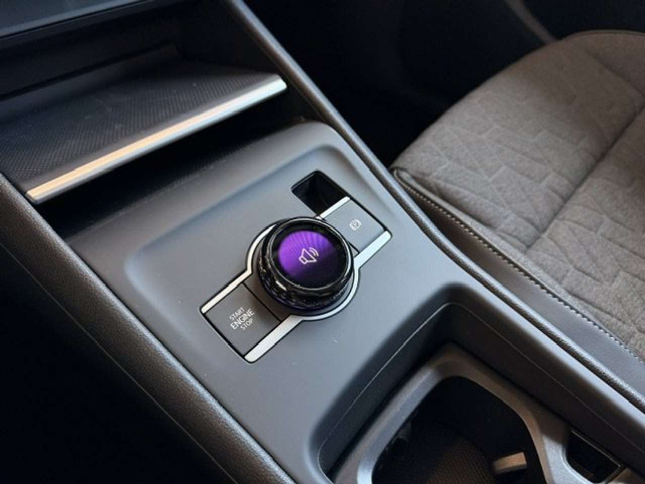 Volkswagen Tiguan LIFE EDITION HYBRIDE AUTOMAAT NIEUW 0 KM!!! — foto 24 van 25