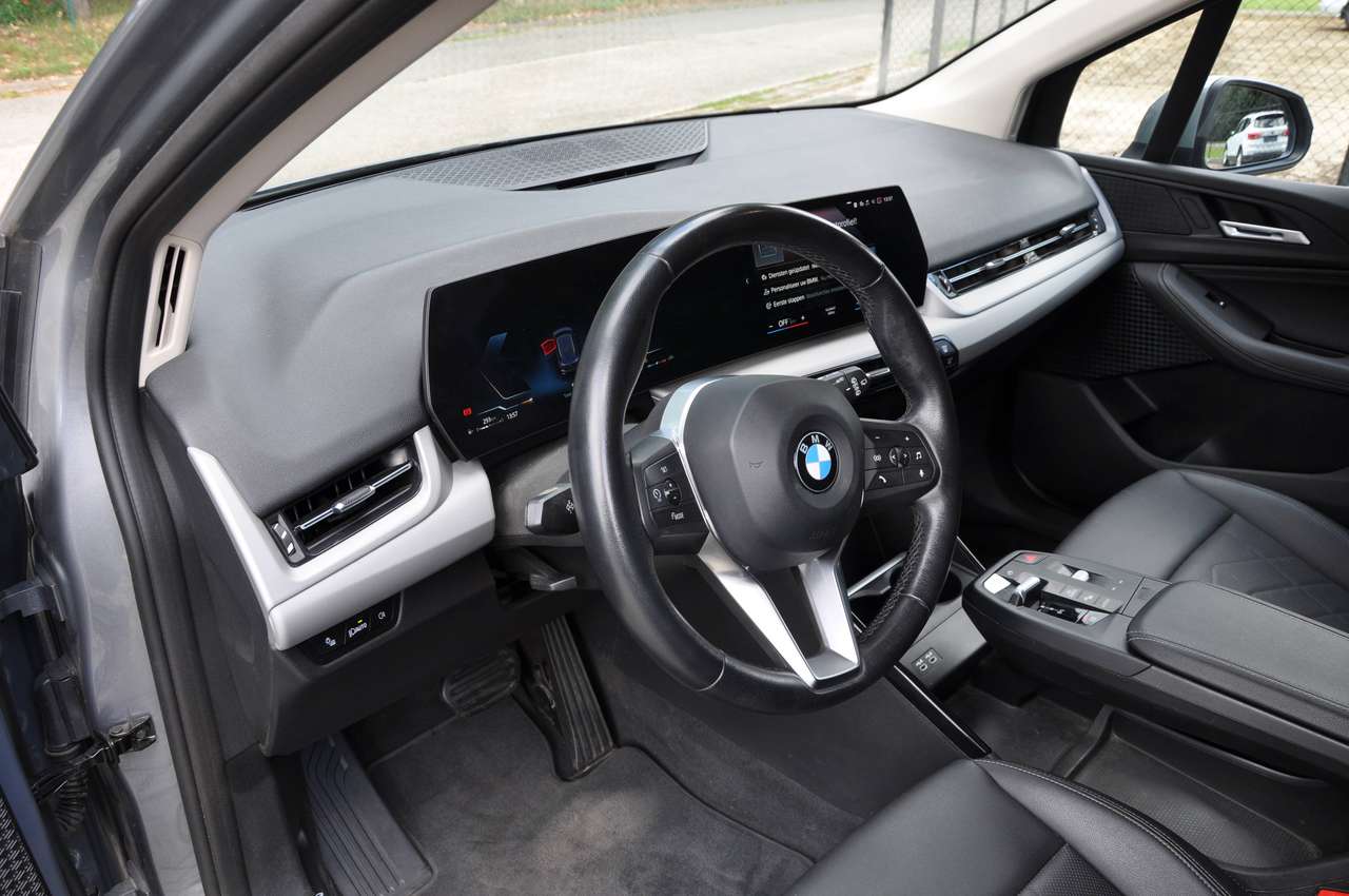 BMW 220 220i Active Tourer *Automaat* Benzine - Sportline — foto 5 van 14