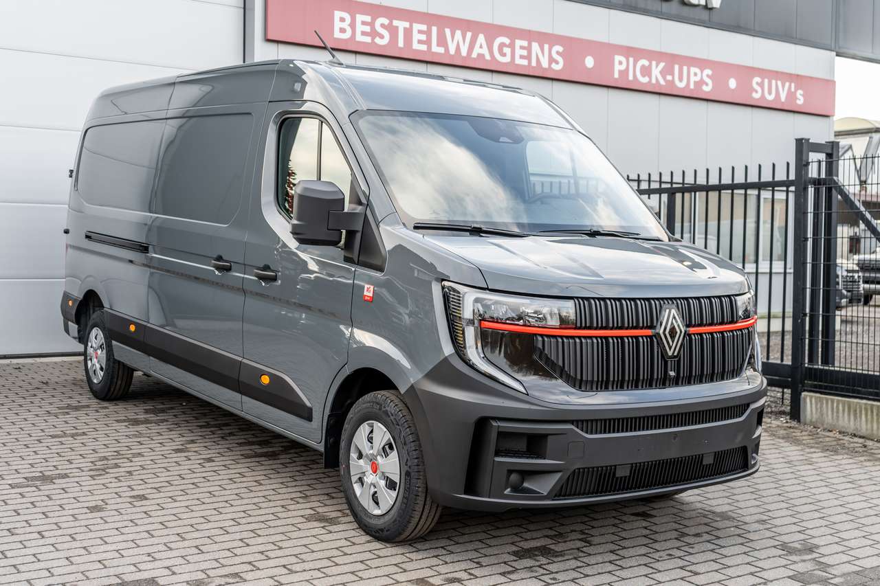 Renault Master 2.0dCi L3H2 - Automaat - Navigatie - 35.500excl