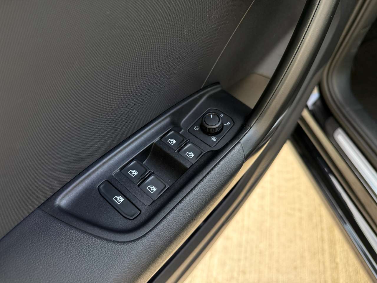 Audi A1 A1 Sportback 25 TFSI Advanced S tronic / CarPlay / PDC / Cockpit pro / Bizone Clim / CarSwap — foto 7 van 12
