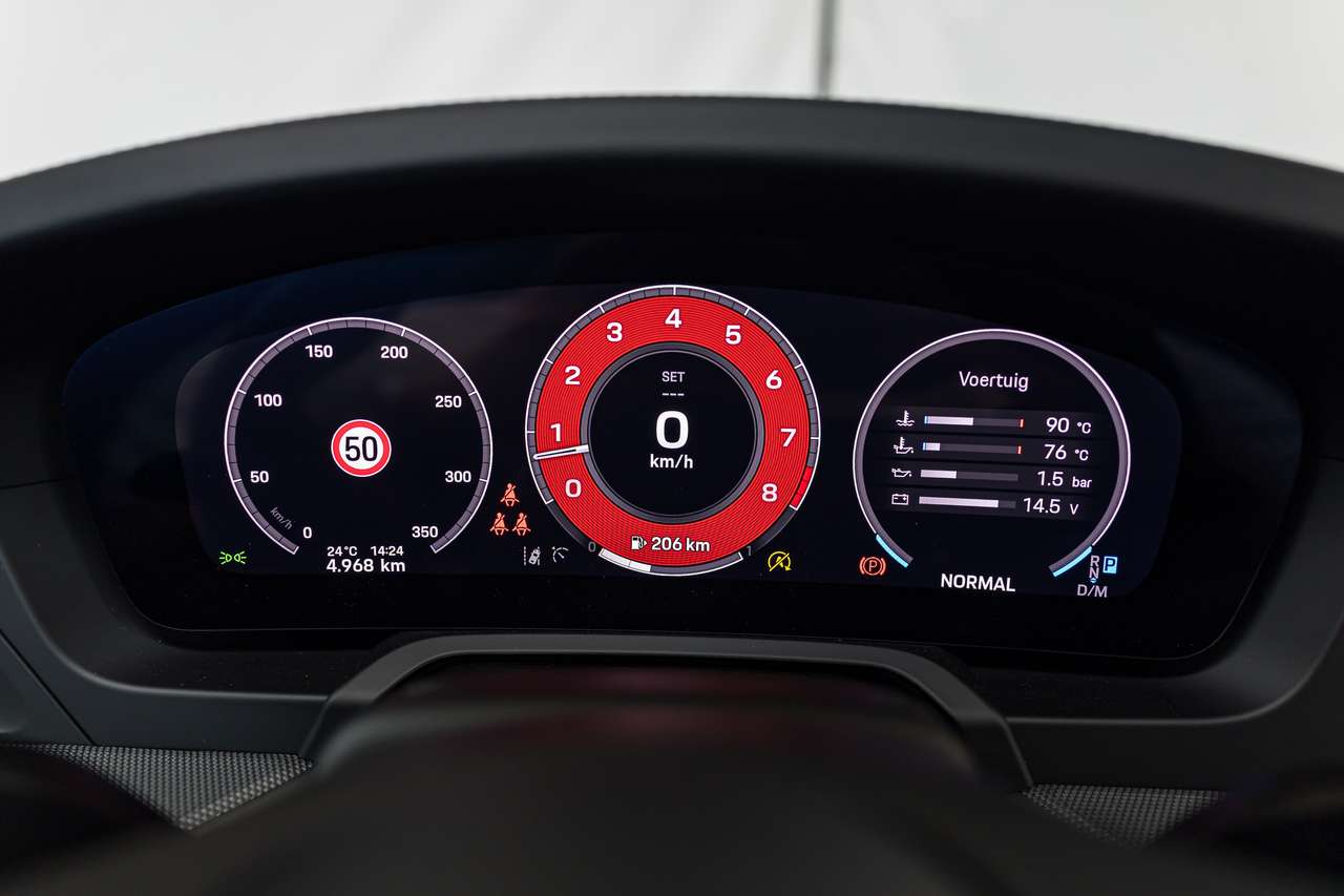 Porsche 992 911 TARGA 4S CABRIO|AWD|KEYLESS|BOSE-SOUND-SYSTEM|AMBIENT-LIGHT|HEATED-SEATS|ACC|LA|GARANTIE| — foto 21 van 25