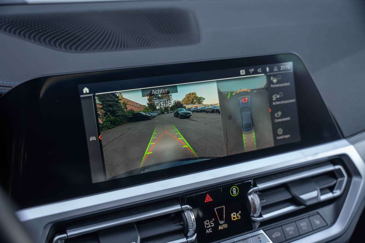 BMW 340 M340i xDrive LASER/OPENDAK/HUD/H&K/ACC/360°/MEMORY/ — foto 24 van 25