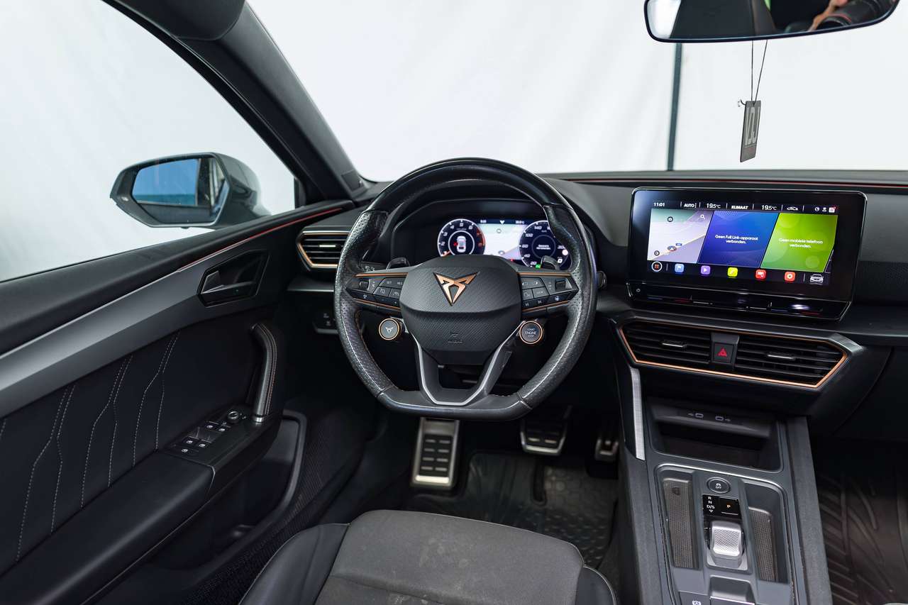 CUPRA Leon ST 2.0 TSI 4Drive DSG|PANO|boseSFEERVERL.|CAMERA|KEYLESS|ACC|LA|GARANTIE| — foto 18 van 25
