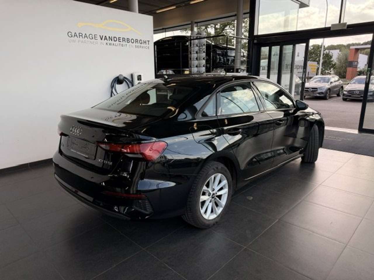 Audi A3 3.0TFSI BENZINE 53000KM — foto 7 van 21