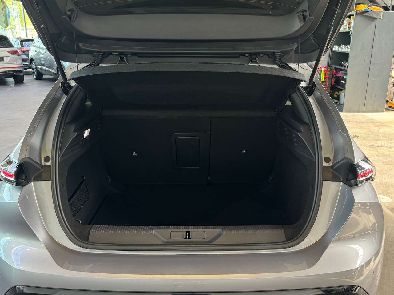 Peugeot 308 VERKOCHT — foto 5 van 14