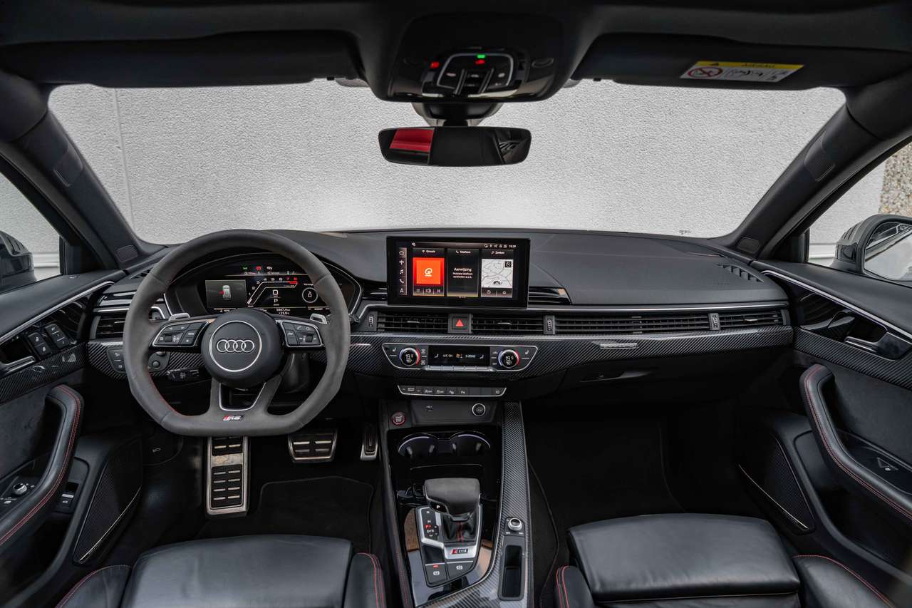 Audi RS4 Avant Quattro PANO/MATRIX/B&O/ACC/360°/AMBIENTE/HUD/ — foto 10 van 25