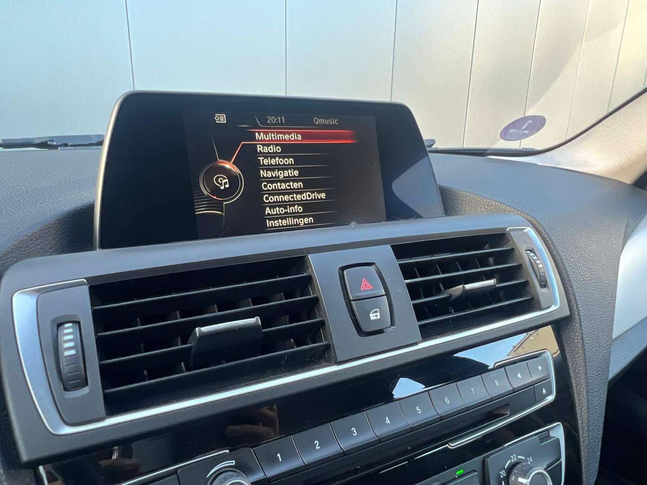 BMW 116 leder - cruise - vers onderhoud - mogelijkheid tot CarPlay — foto 16 van 25