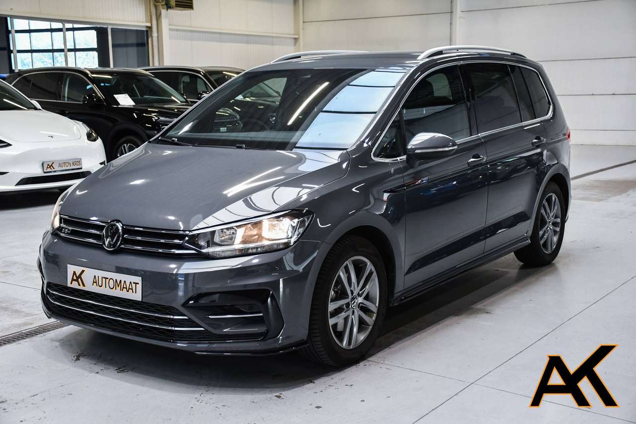 Volkswagen Touran Touran 1.5 TSI R-Line 7pl DSG - NAVIGATIE / TREKHAAK / CAMERA / SMARTLINK / BLIS / ACC / PDC