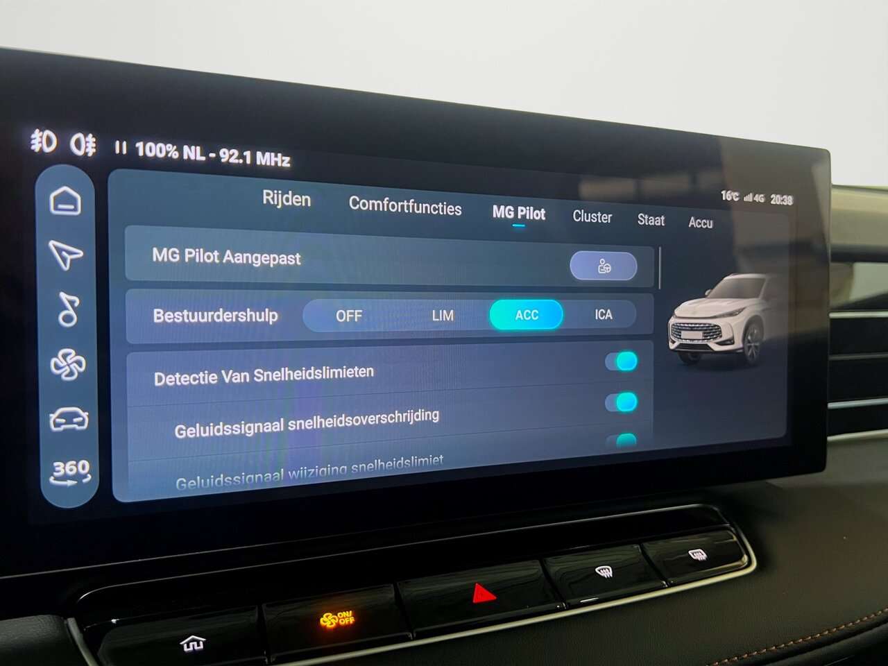 MG HS Hybrid+ 1.5 LEDER/NAVI/LED / 360° — foto 15 van 24