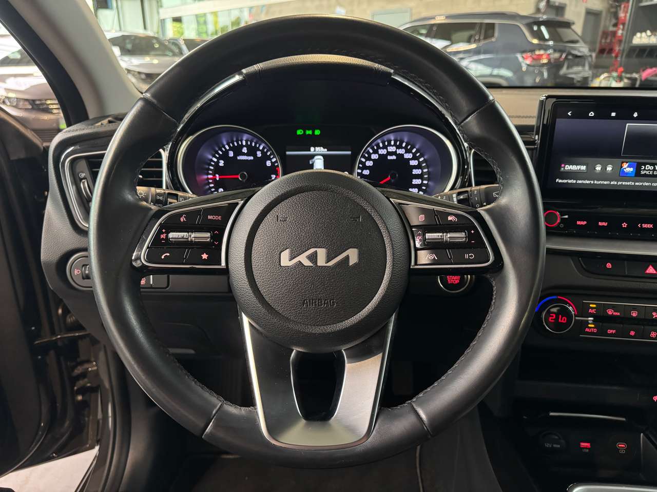 Kia Ceed SW / cee'd SW 1.0 T-GDi ISG — foto 17 van 17