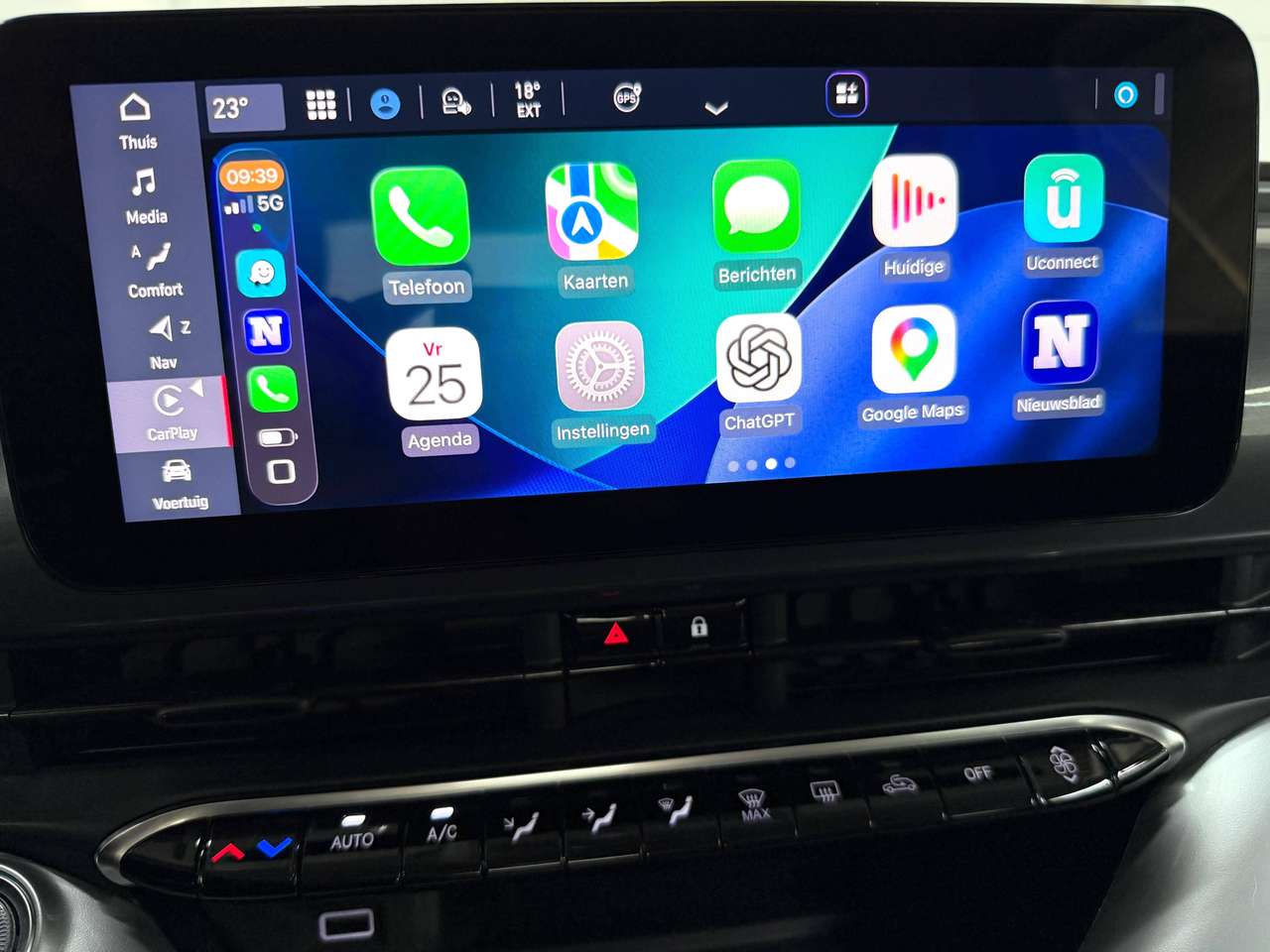 Fiat 500e Icon 24kWh BAT SoH 94% DAB*NAVI*CARPLAY*CC*LANEASS*AAC — foto 20 van 25