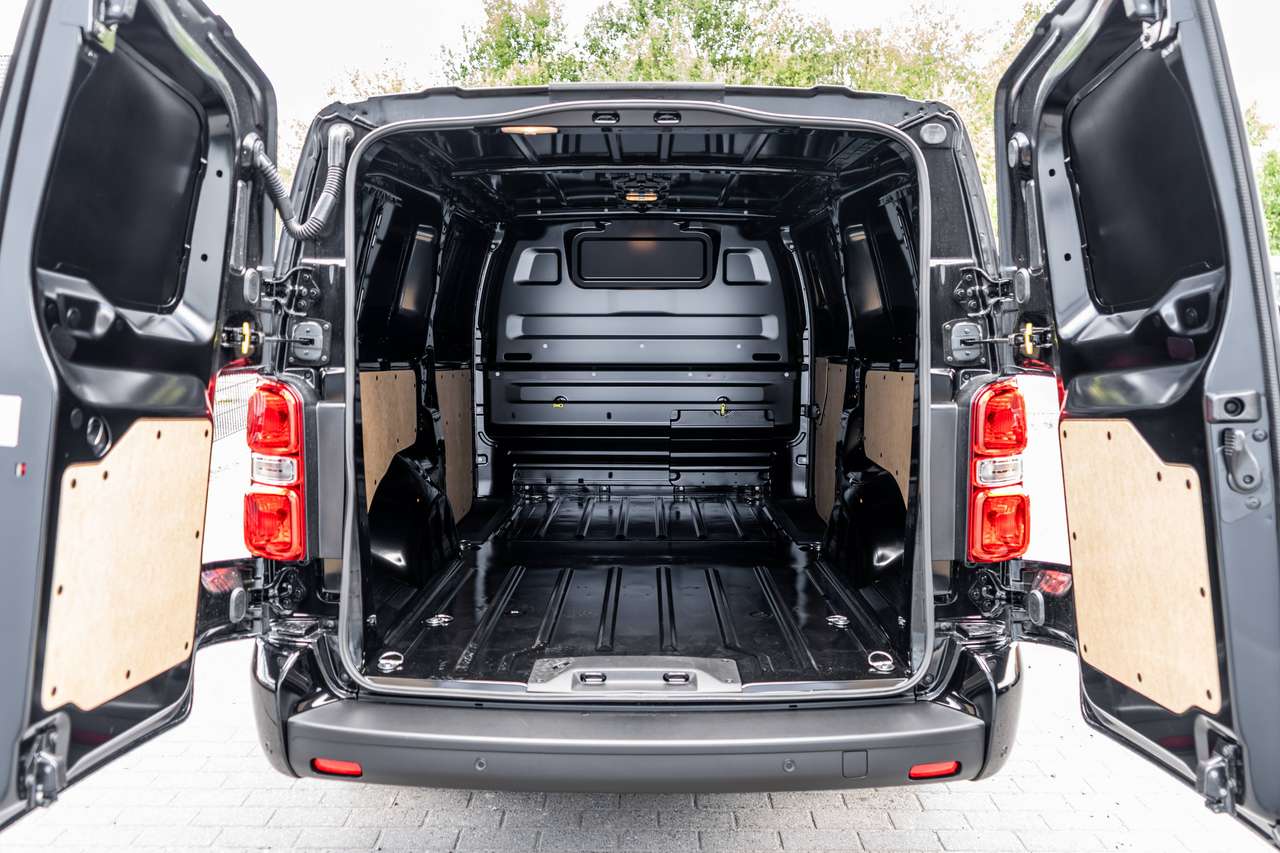 Citroen Jumpy 2.2HDi XL- Automaat - LED/ Camera/ Winter Pack - 28.800 ex BTW — foto 5 van 17