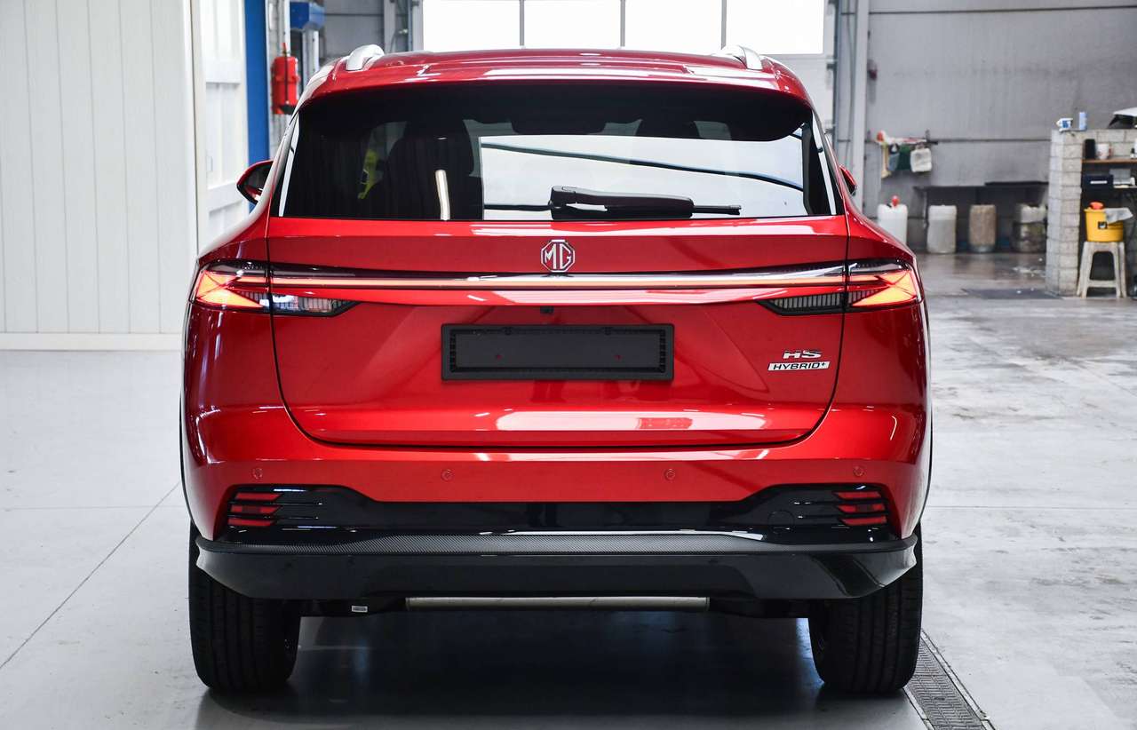 MG HS HS Hybrid  1.5 Turbo Luxury - NAVIGATIE / 360 CAMERA / SMARTLINK / ACC / BLIS — foto 5 van 24