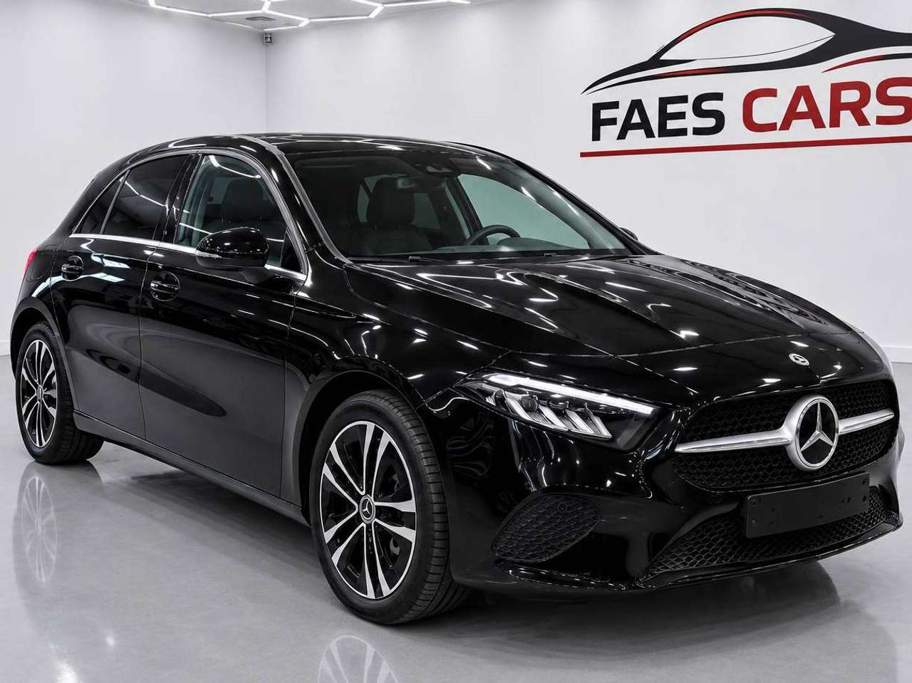 Mercedes-Benz A 250 A 250 e PHEV Business Line