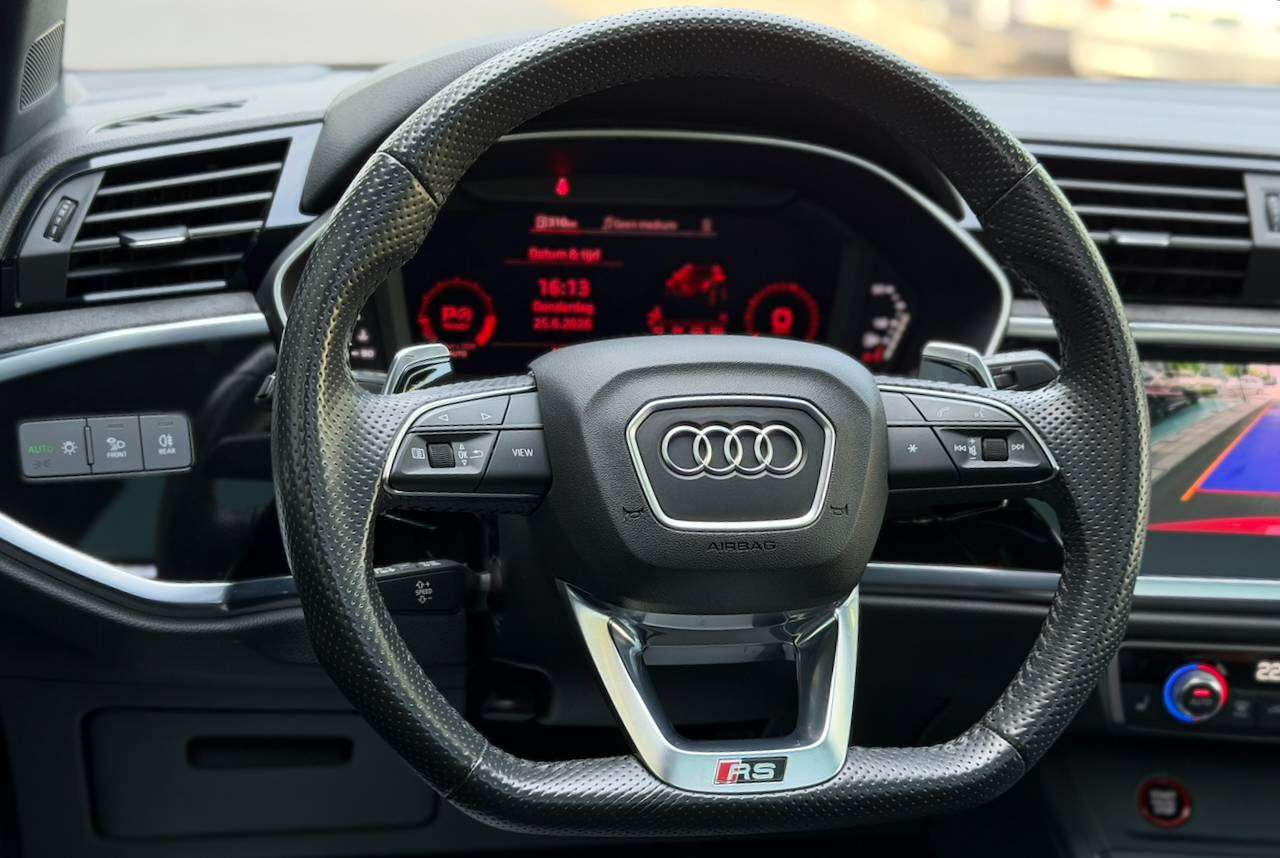 Audi RS Q3 Q3 2.5 TFSI Quattro RS Q3 S tronic — foto 10 van 16