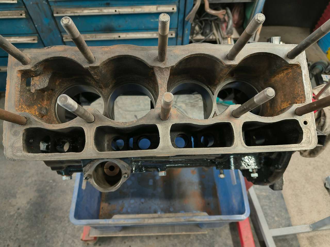 Triumph TR2 Body off restored — foto 22 van 25