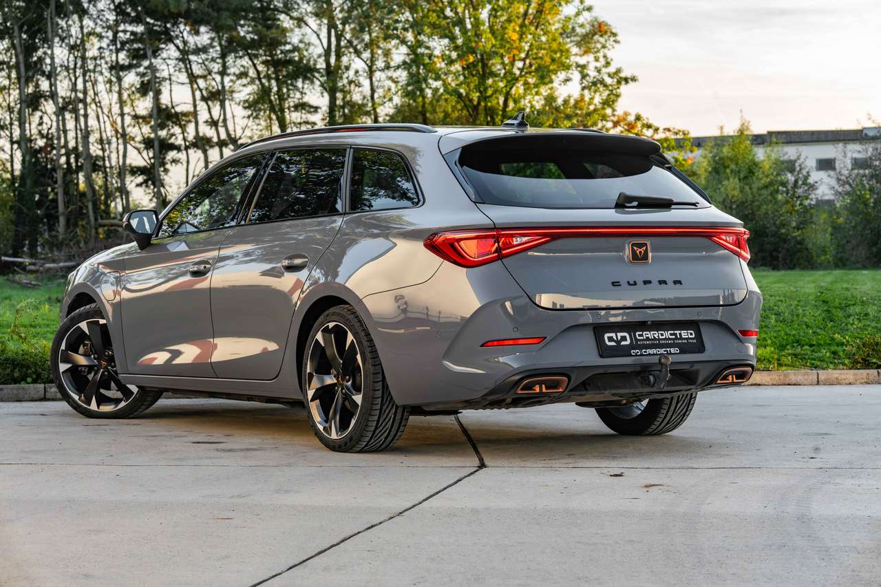 CUPRA Leon (2024) — foto 8