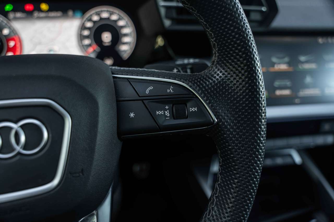 Audi S3 S3 Sportback Quattro MATRIX/PANO/B&O/ACC/CAMERA/19"/ — foto 16 van 25