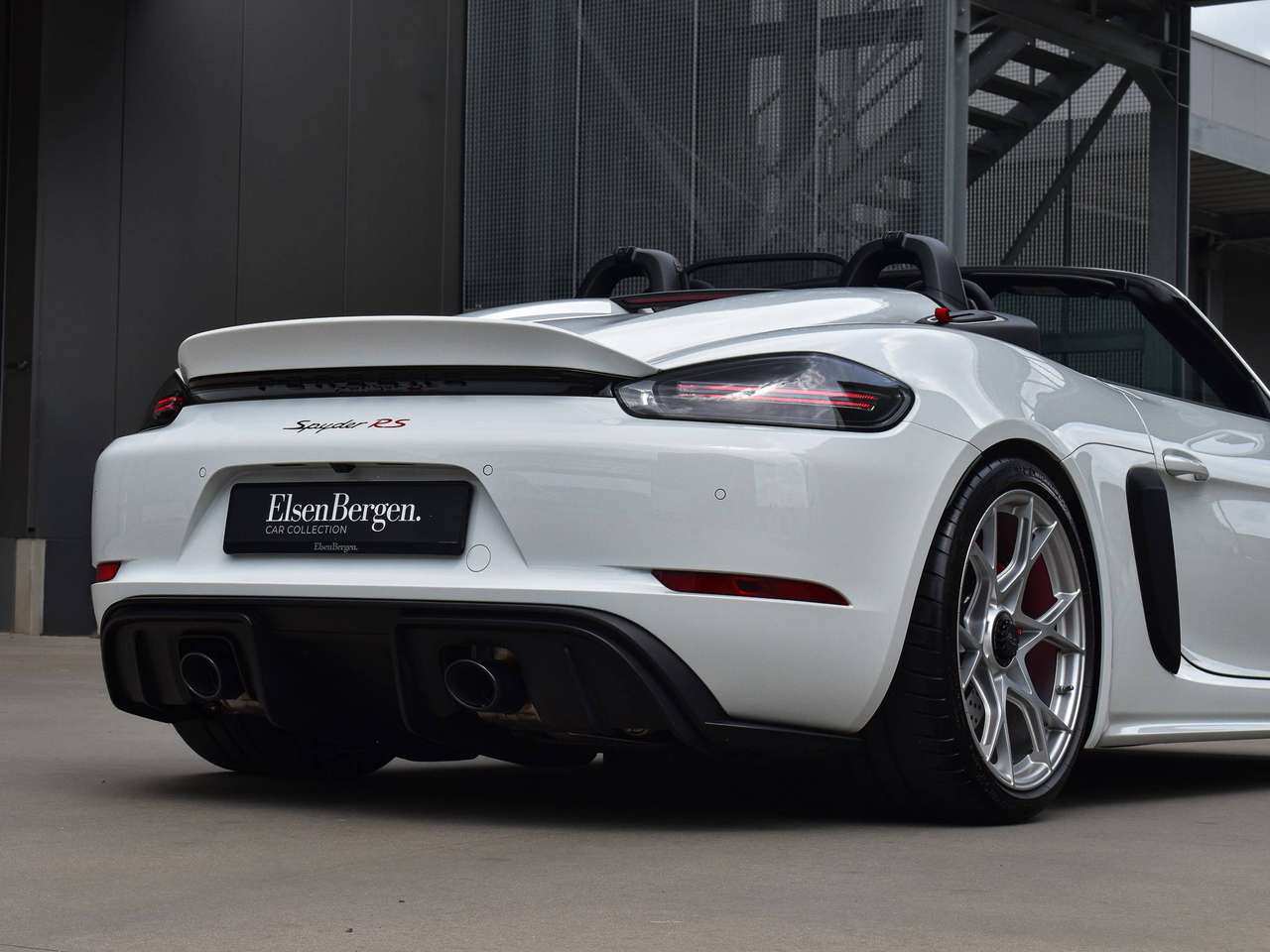 Porsche Boxster 718 Spyder RS / 4.0 PDK / Pure White / 1st Owner — foto 17 van 25