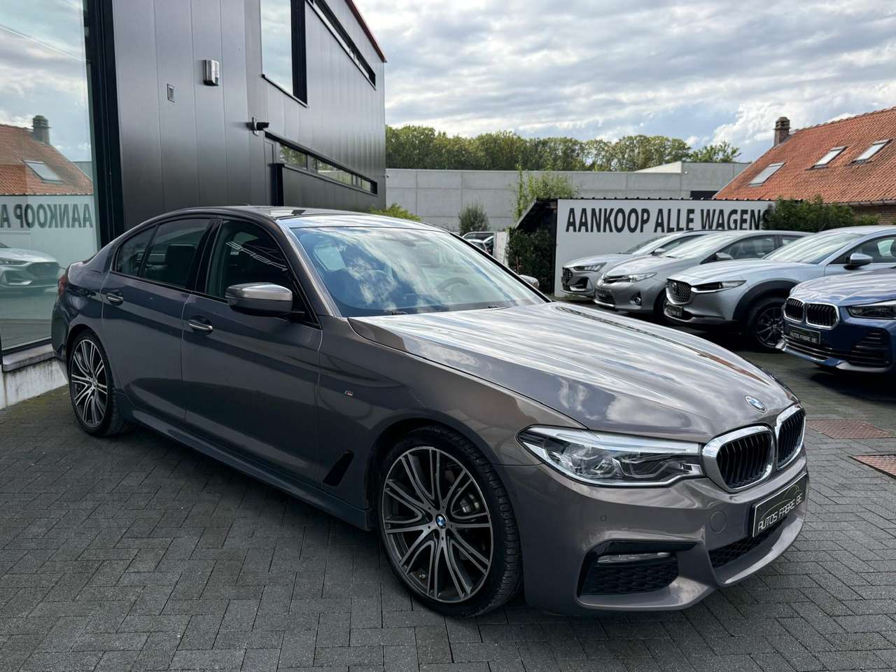 BMW 520 iA M-Pack Dealerprice 20999 euro ttc — foto 3 van 17