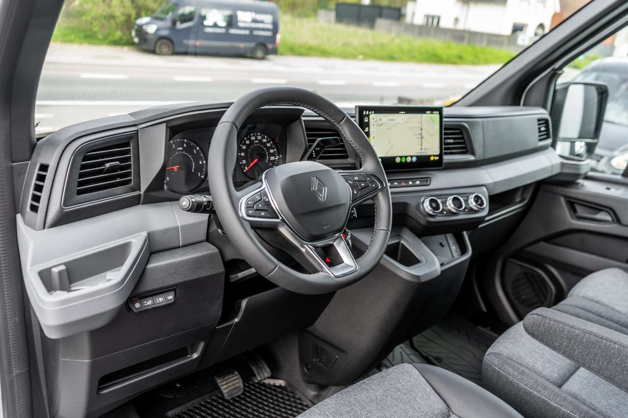 Renault Master 2.0dCi L3H2 - Automaat - Navigatie - 33.000excl — foto 7 van 13