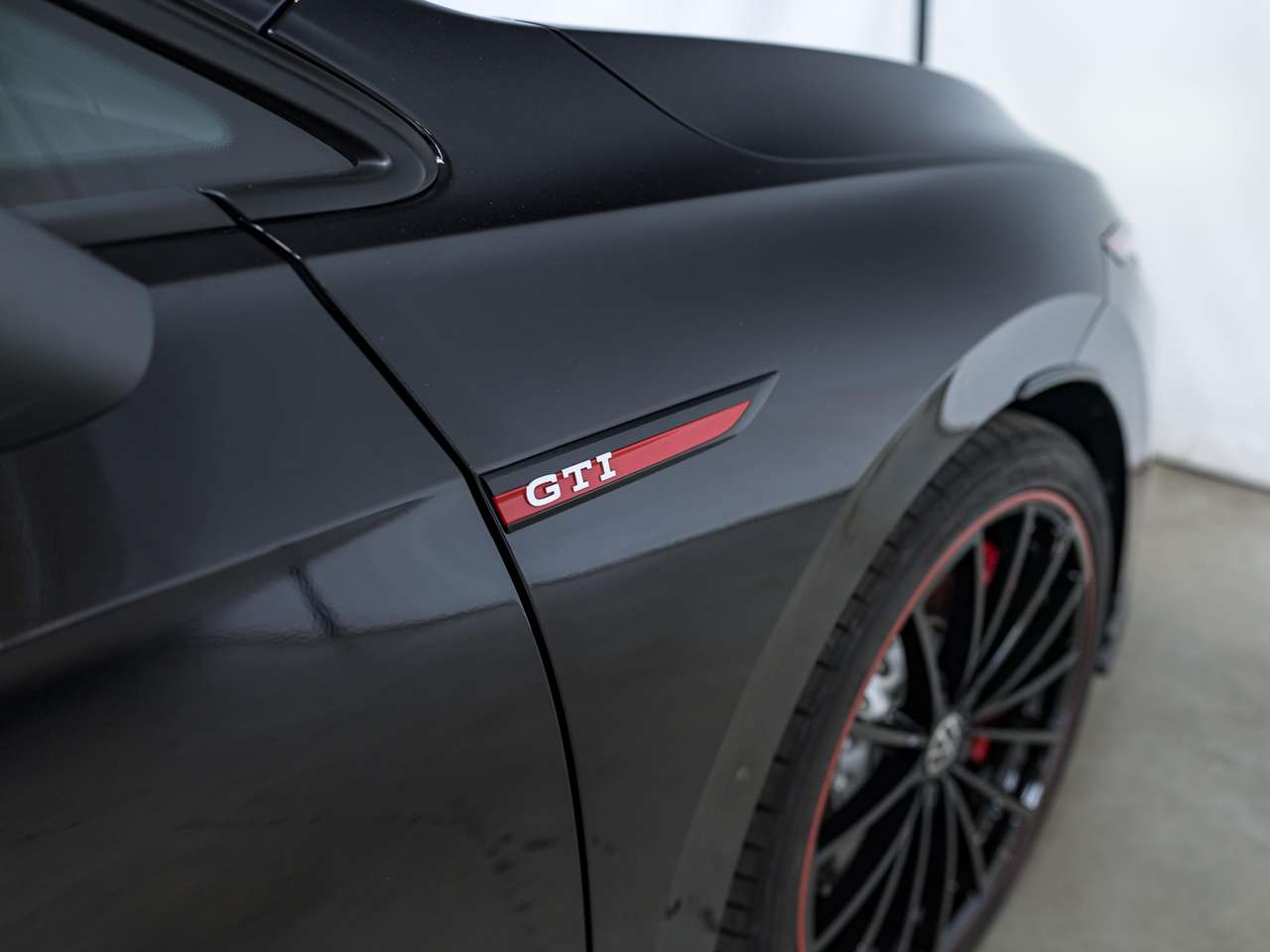 Volkswagen Golf GTI 45Y-EDITION|CLUBSPORT|AKRAPOVIC|PANO|IQLIGHTS|ALCANTARA|KEYLESS|GARANTIE — foto 8 van 25