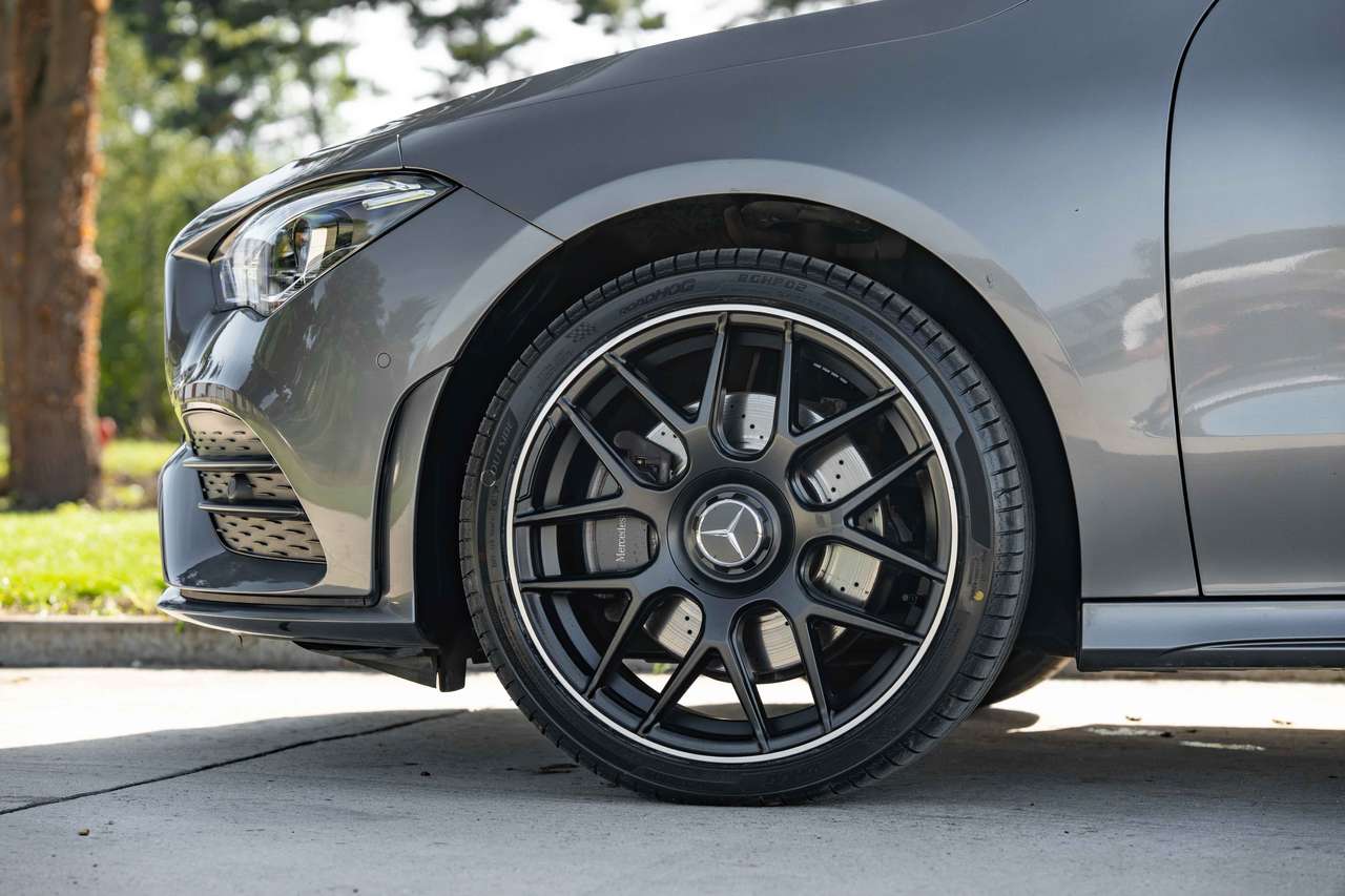 Mercedes-Benz CLA 250 PHEV*AMG LINE*PANO*DAB*KEYLESS*LED* — foto 9 van 25