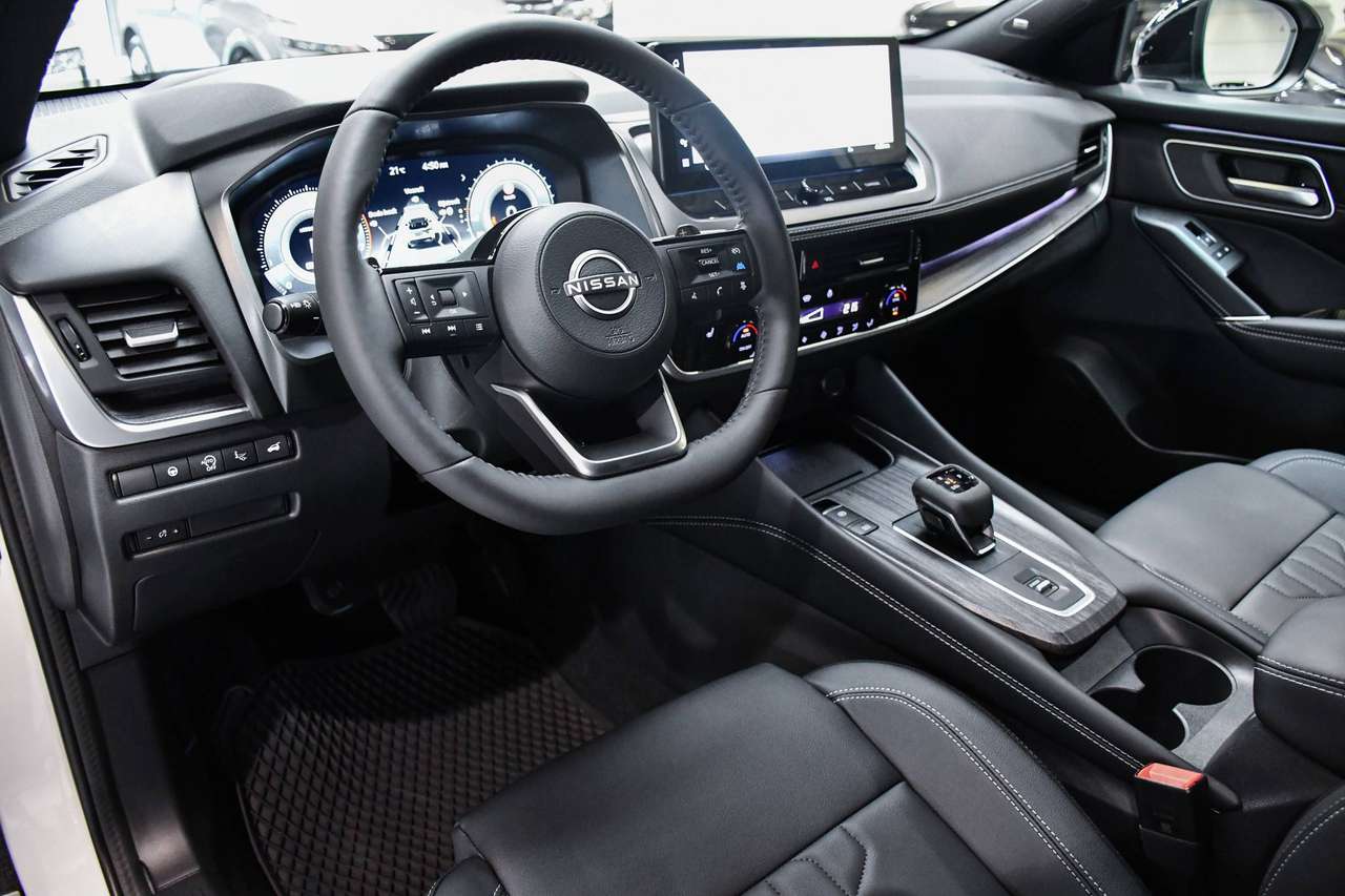 Nissan Qashqai Qashqai 1.3 DIG-T MHEV Tekna Xtronic - NAVIGATIE / PANO DAK / CAMERA / SMARTLINK / BLIS / ACC — foto 9 van 20