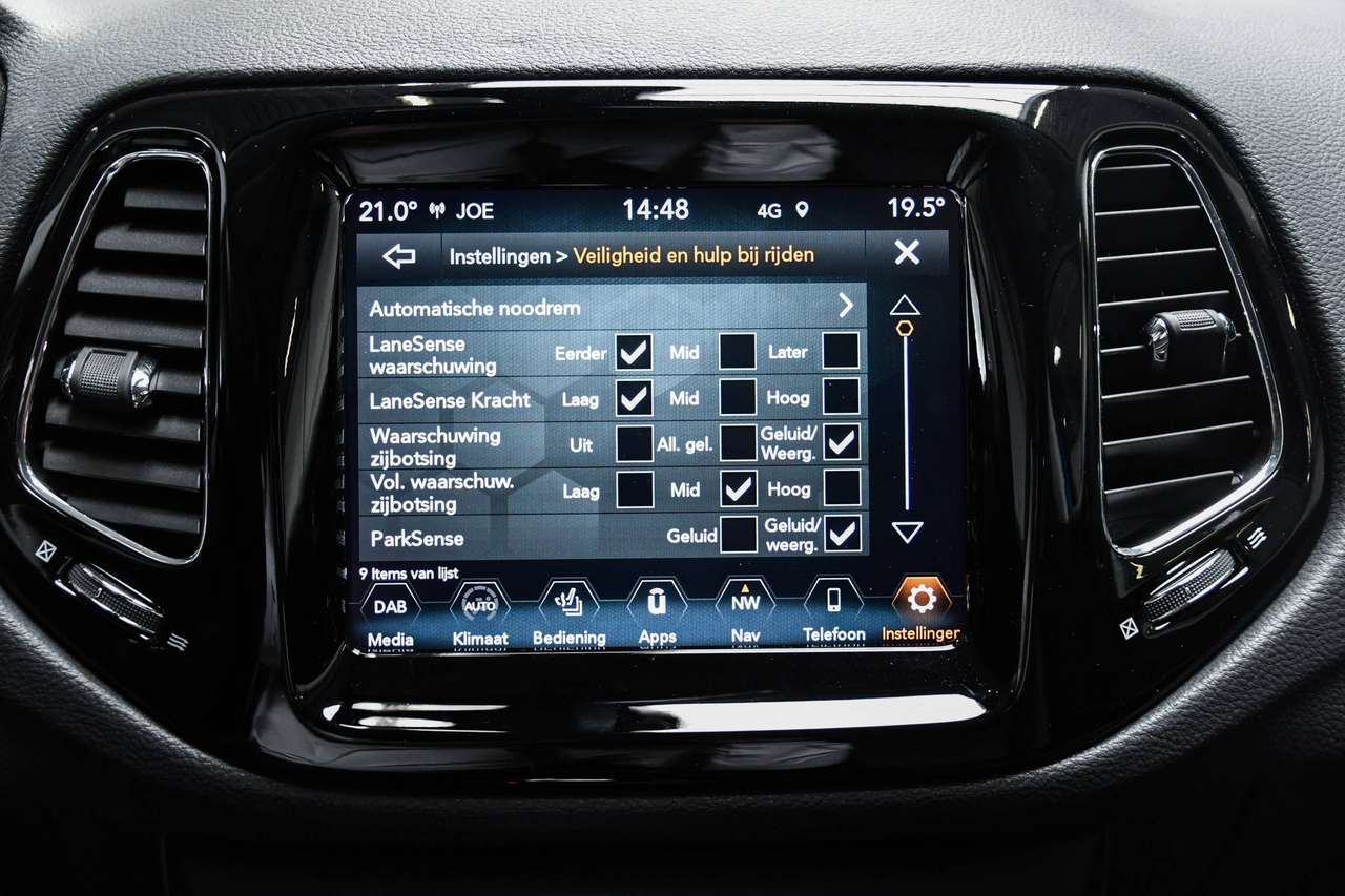 Jeep Compass Compass 1.3 Turbo 4x2 Limited DDCT - NAVI / PANO / BLIS / SMARTLINK — foto 12 van 18