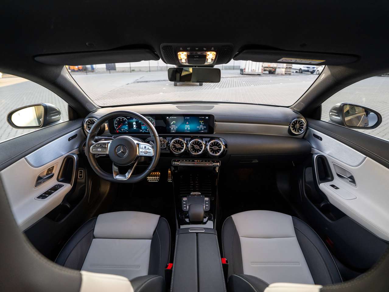 Mercedes-Benz CLA 180 Automaat | Keyless | Airco | Cruise control | Camera — foto 5 van 25