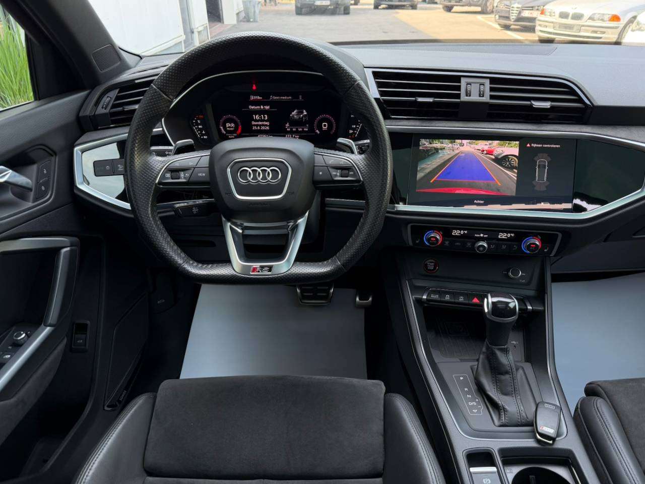 Audi RS Q3 Q3 2.5 TFSI Quattro RS Q3 S tronic — foto 9 van 16