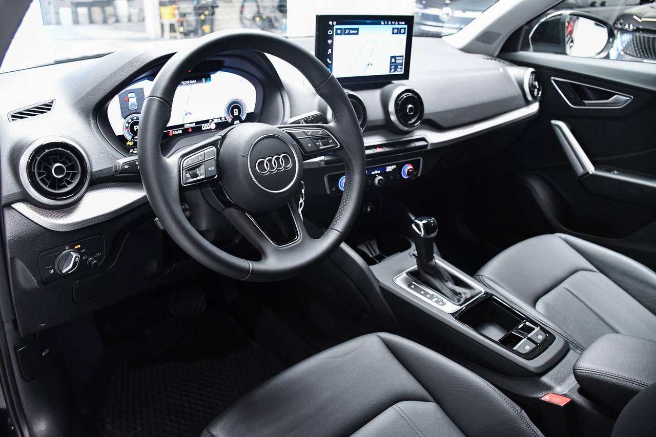 Audi Q2 Q2 35 TFSI S-Line Automaat - LEDER / NAVIGATIE / SMARTLINK / CAMERA / PDC — foto 8 van 20