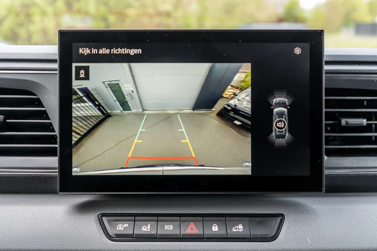 Renault Master 2.0dCi L3H2 - Automaat - Navigatie - 33.000excl — foto 9 van 13