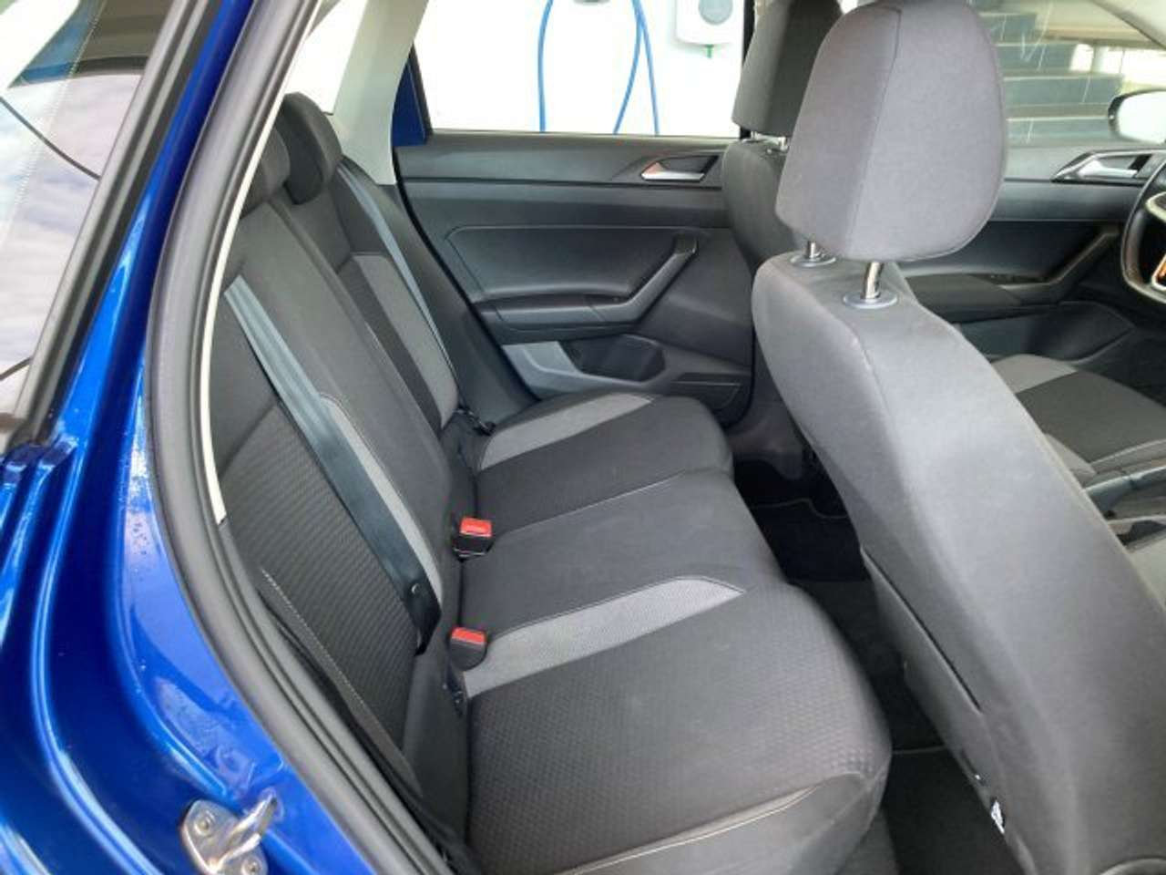 Volkswagen Polo BENZINE AUTOMAAT 42000KM!!!! — foto 11 van 19