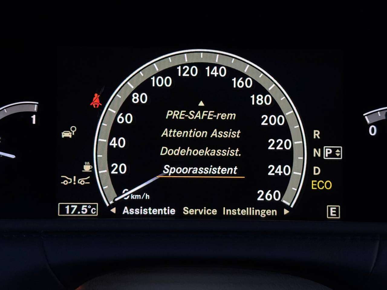Mercedes-Benz CL 500 Coupé CL 500 4-Matic BlueEFFICIENCY — foto 17 van 20