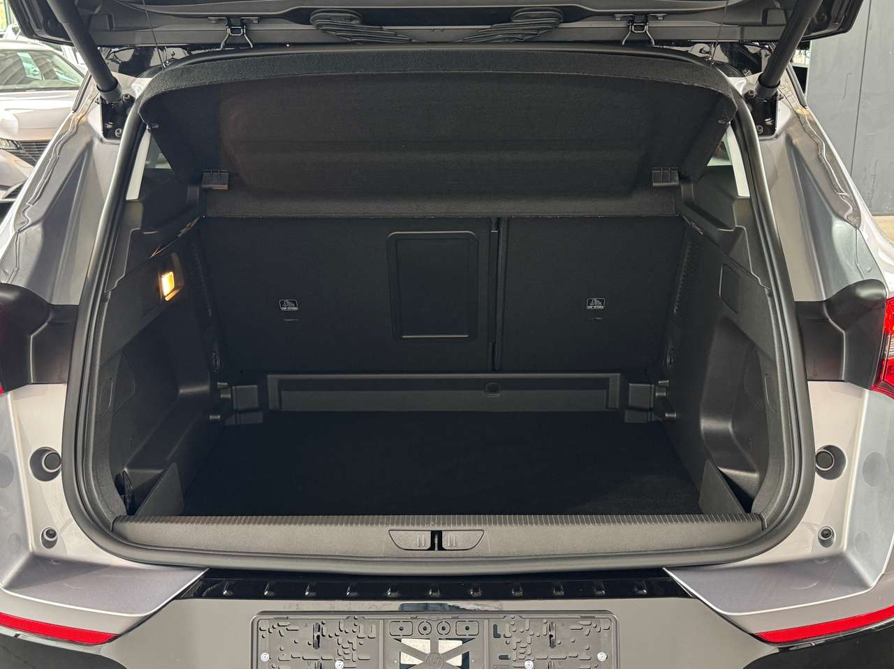 Opel Grandland VERKOCHT — foto 4 van 18