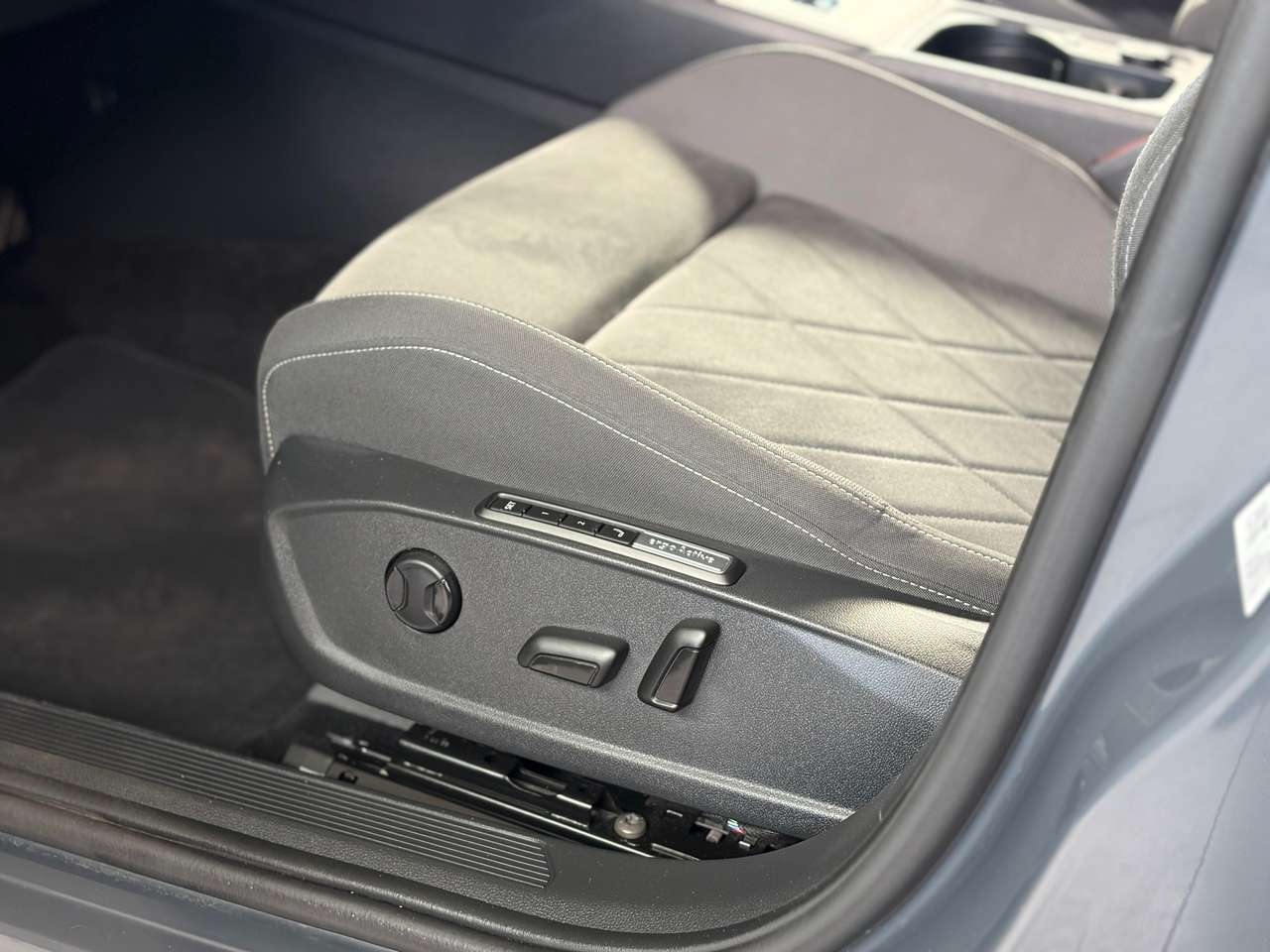 Volkswagen Golf Variant VERKOCHT — foto 9 van 20
