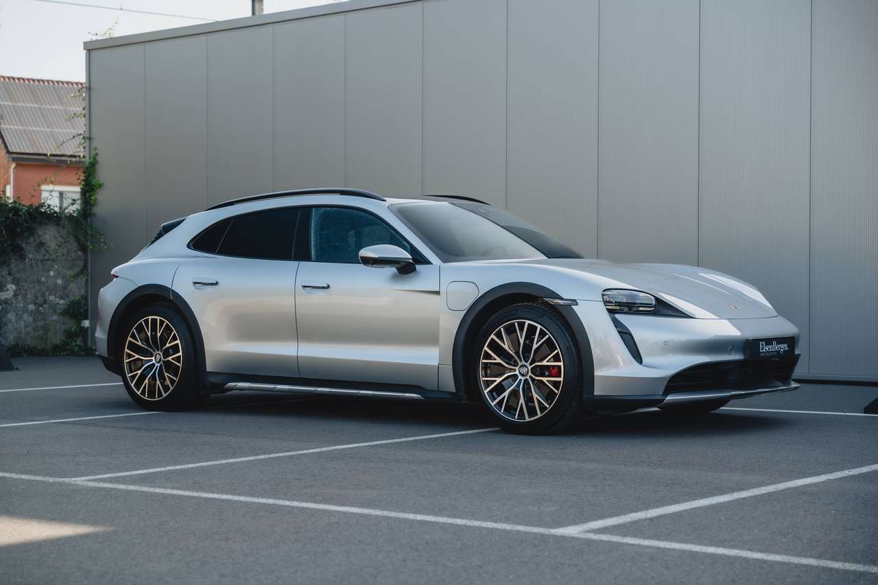 Porsche Taycan 4S Cross Turismo 93.4kWh Performance Battery Plus - 1st. Hand - Porsche History — foto 5 van 25