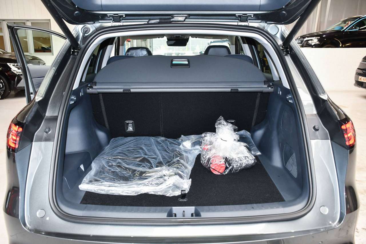 Geely Starray EM-i Pro+ 83km NIEUW - NAVIGATIE / OPEN PANO-DAK / LEDER / CAMERA / ACC / BLIS / PDC — foto 21 van 22