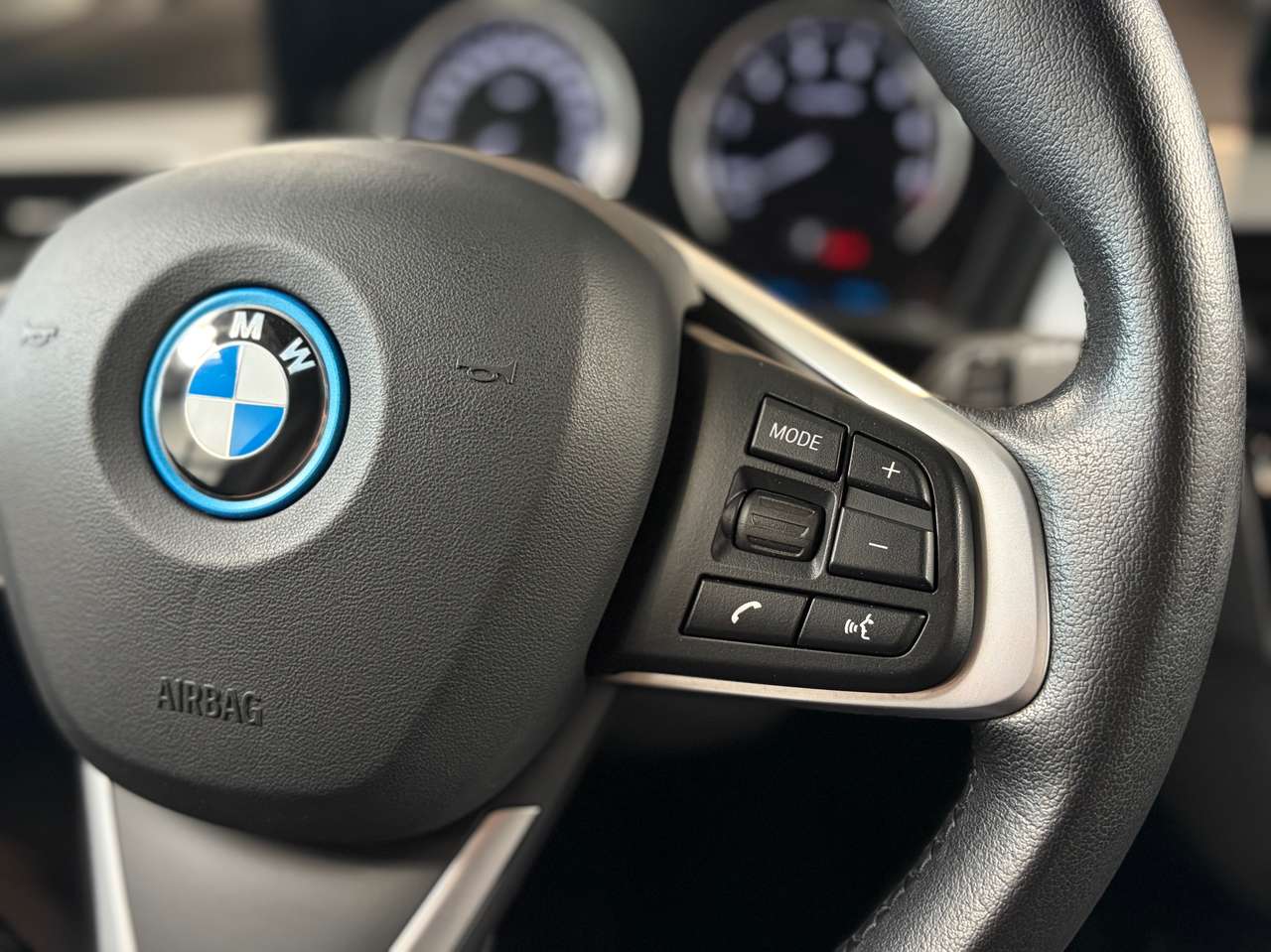 BMW X1 xDrive25e | Head-up Display | Cruise Control | DAB — foto 18 van 19