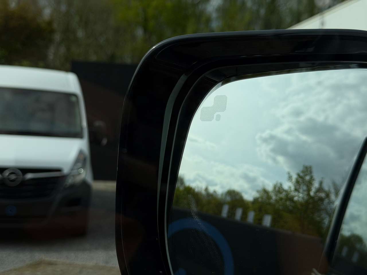 Land Rover Defender D300 KAHN PANO MERIDIAN 360°CAM VERWAMD EN GEVENTILEERD LEDER — foto 18 van 20