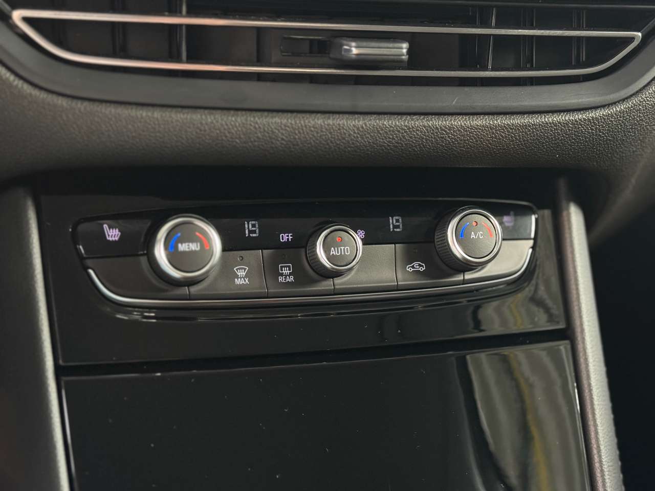 Opel Grandland VERKOCHT — foto 15 van 18