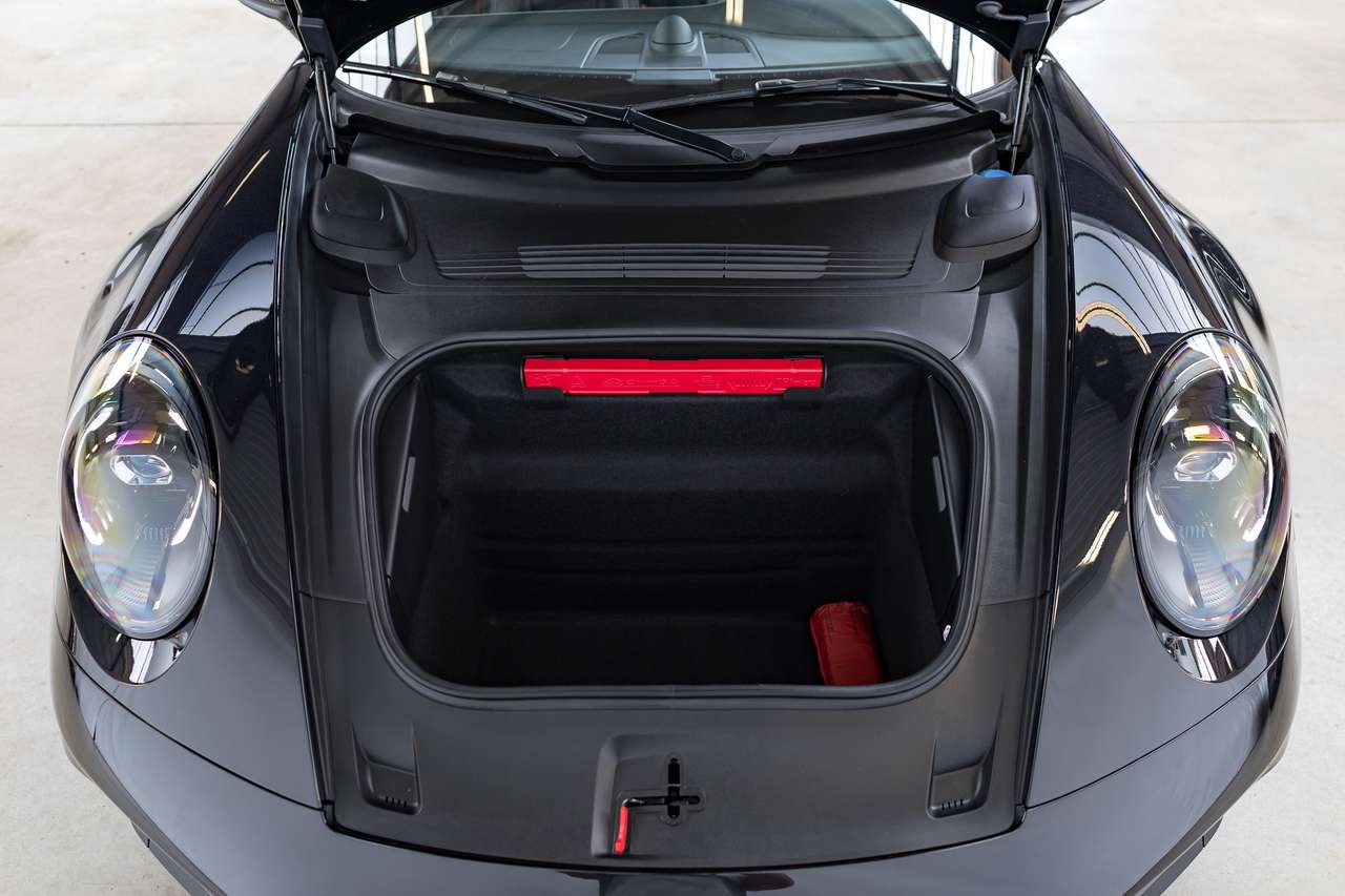 Porsche 992 911 TARGA 4S CABRIO|AWD|KEYLESS|BOSE-SOUND-SYSTEM|AMBIENT-LIGHT|HEATED-SEATS|ACC|LA|GARANTIE| — foto 9 van 25